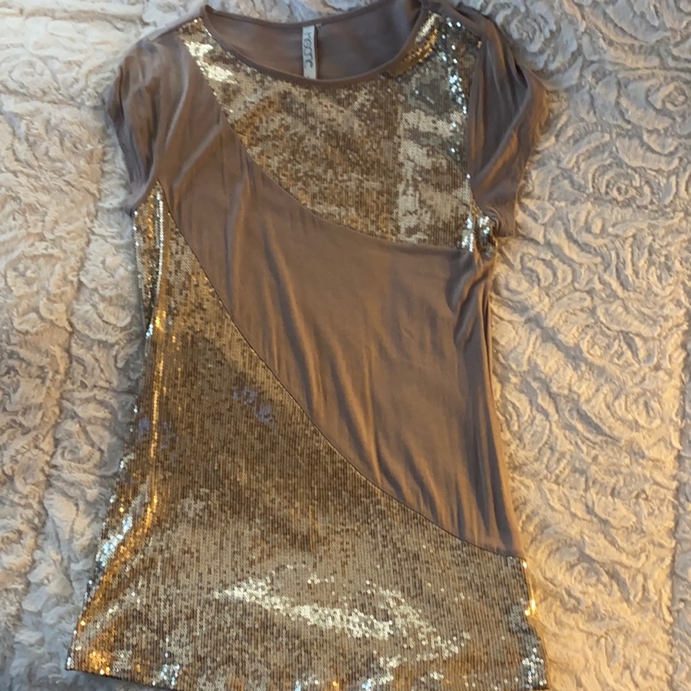 Sparkly Kische Top